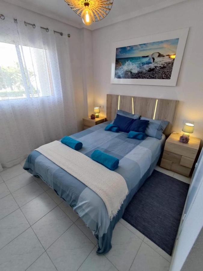 לה מאטה Sunny Apartment Costa Blanca מראה חיצוני תמונה